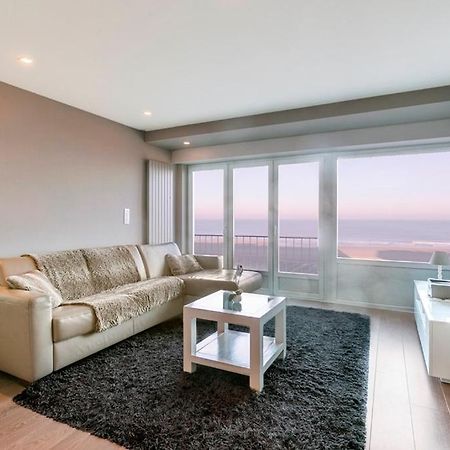 Апартаменты Montezuma Luxe Studio Met Frontaal Zeezicht Zonder Aparte Slaapkamer Остенде Экстерьер фото